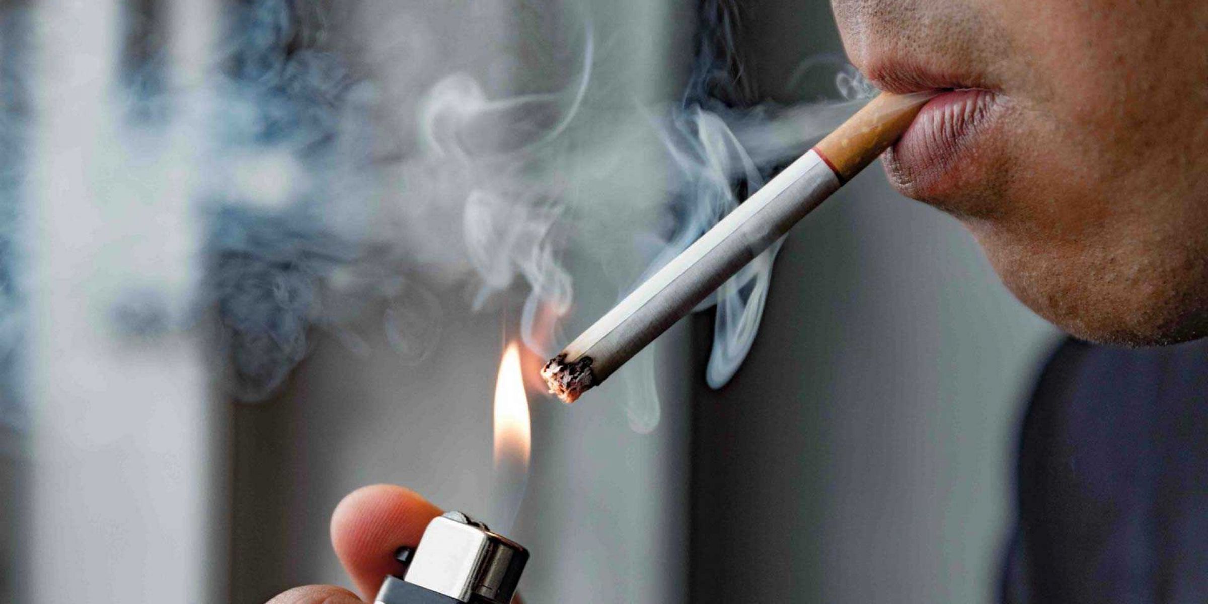 Дым сигарет с ментолом: как навсегда избавить квартиру от запаха табака